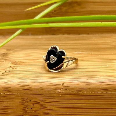  Vintage Heart Shaped Onyx Ring w/ Center Heart Post w/ Diamond- 10k Gold -sz. 3.75