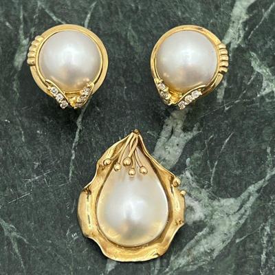 14K Gold Earrings w/ Mabe Pearls and Diamonds Paired with Teardrop Pearl Pendant