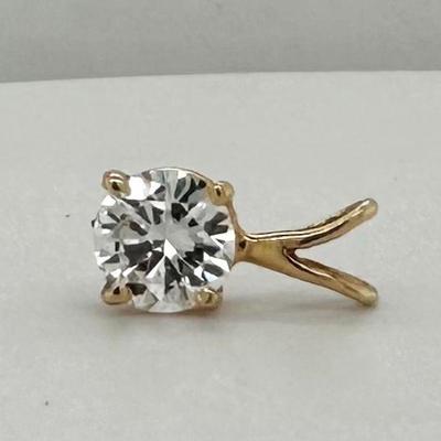 1 Carat Round Brilliant Cut Diamond Clarity SI1 Color I set in 14k Yellow Gold