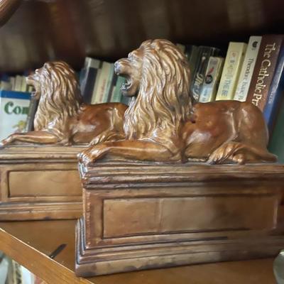 Lion book holders 