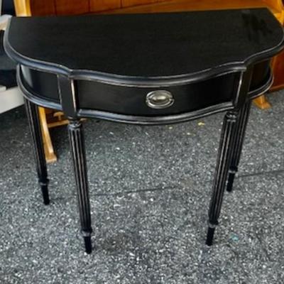 Black entry table 