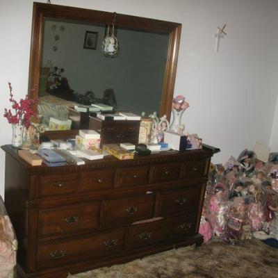 dresser and mirror $ 155.00