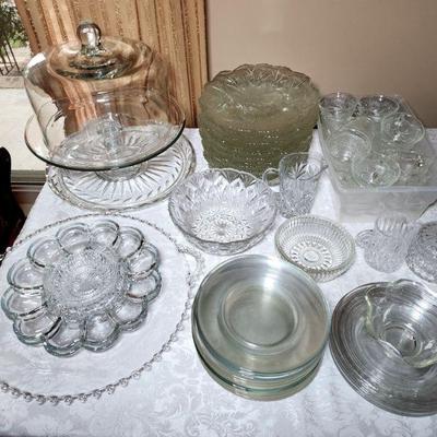 Lot 118 - Clear Glass Lot 