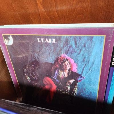 Lot 112 - Stereo Equipment + Vintage Records 