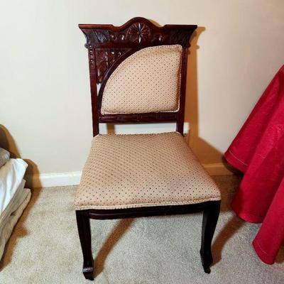 Lot 63 - Victorian Side Chair 