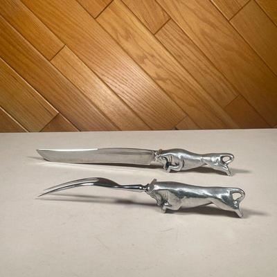 (2PC) BULL CARVING SET | The Wilton Company carving set made in Solingen Germany, includes carving knife and carving fork with charging...