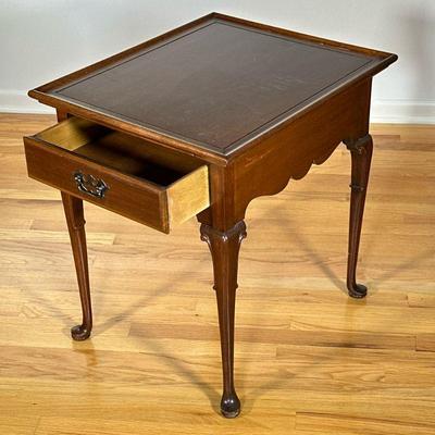 INLAY OAK SIDE TABLE | Inlay oak top side table with raised lip above single drawer with brass pulls. - l. 24â€ x w. 20.25 x h. 25 in 