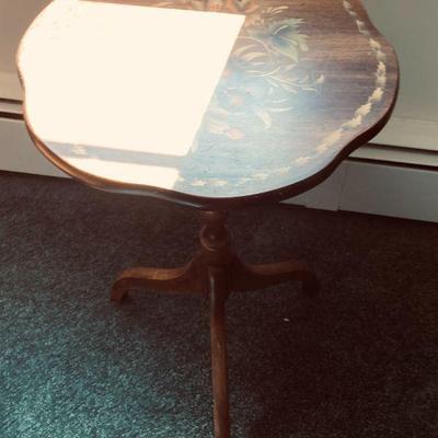 Vintage Round Table