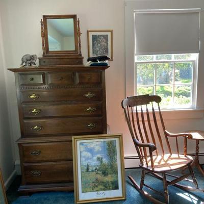 Standing Dresser with Mirror