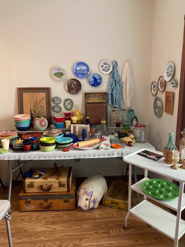 Retro/Vintage Collectible galore Estate Sale