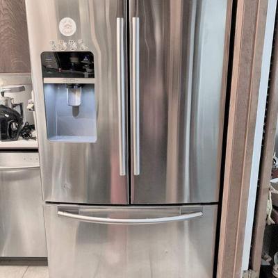 Stainless French Door refrigerator