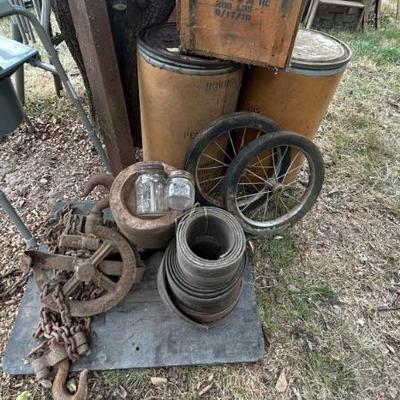 Estate sale photo