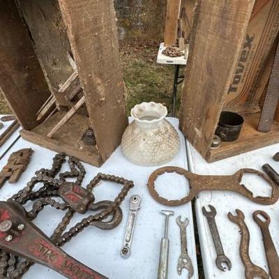 Estate sale photo