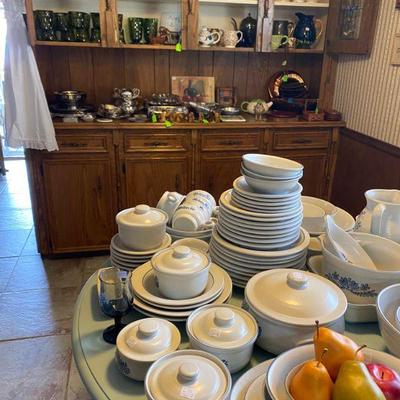  HUGE collection of Pfaltzgraff, Yorktowne dinnerware