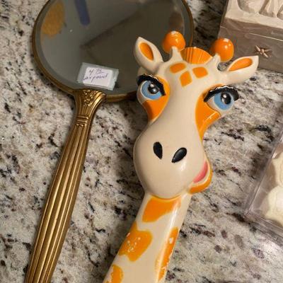 Bath items including an adorable Giraffe Brush