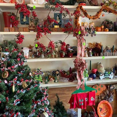Vintage, Antique, Modern Holiday items 