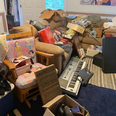 Estate sale photo