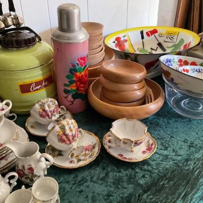 Wood salad bowl sets.