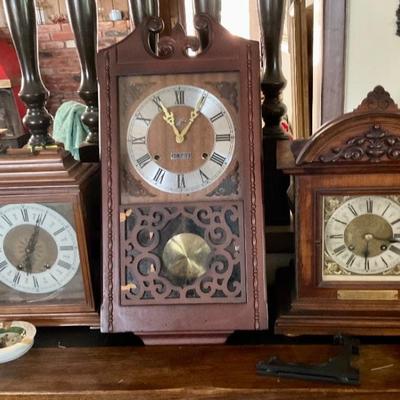 Vintage/antique clocks. Works!
