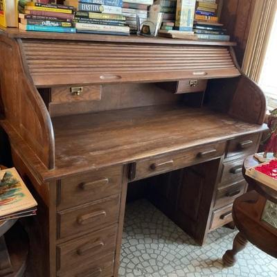 Roll top desk.