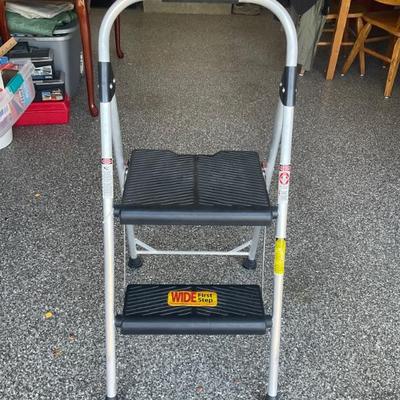 Step stool/ladder