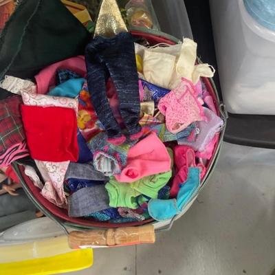 Vintage Barbieâ€™s clothes