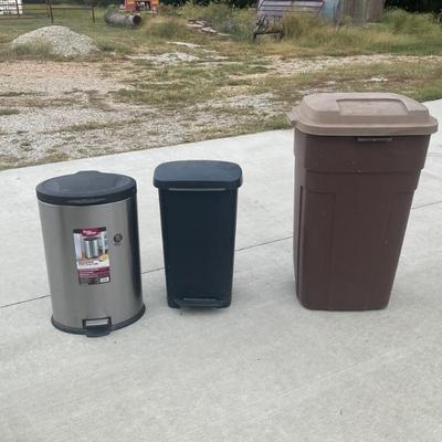 Trash/waste cans