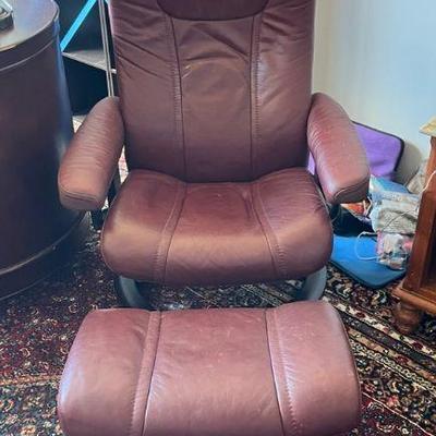 MPS080 Leather Recliner Chair & Ottoman