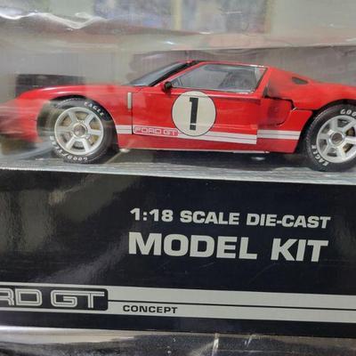 1:18 Die cast metal cars