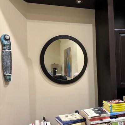round mirror