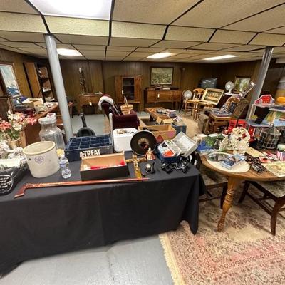 Estate sale photo