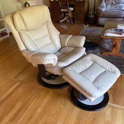 Lane Ecru Leather with Cherrywood Base Stressless Modern Style Recliner with Ottoman
