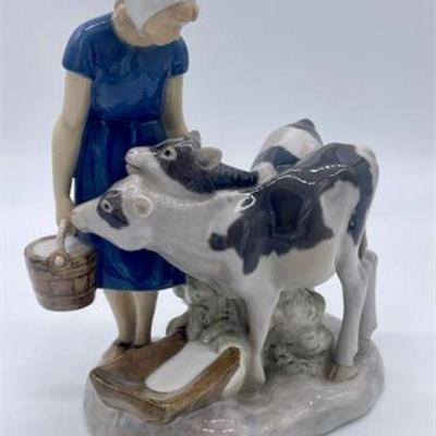 Lot 016   3 Bid(s)
B&G Bing and Grondahl #2270 Milkmaid Figurine