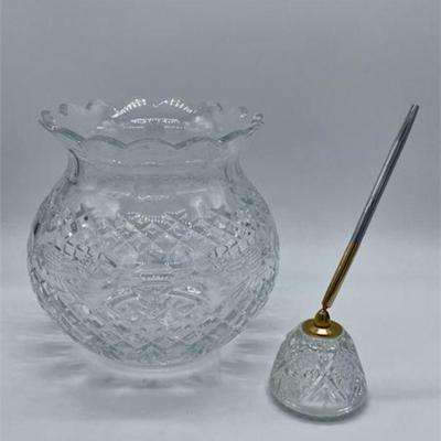 Lot 070   5 Bid(s)
Waterford Bowl and Desk Pen