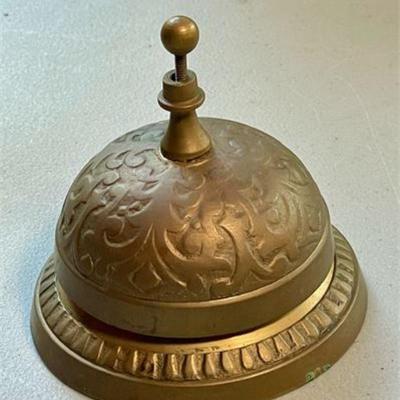 Lot 118   14 Bid(s)
Vintage Brass Desk Bell