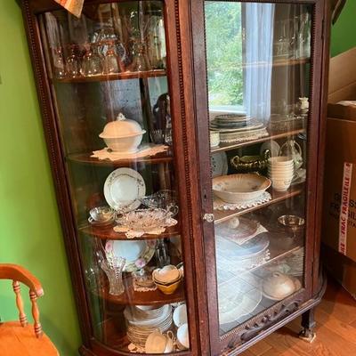Gorgeous Curved Glass China Cabinet