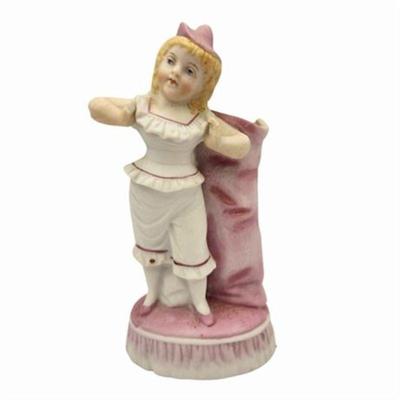 Lot 014   1 Bid(s)
Antique Bisque Match Girl Figurine