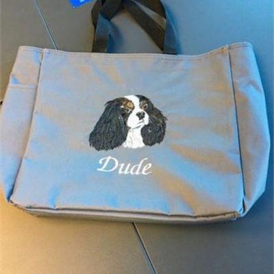 Lot 49   21 Bid(s)
One Tote Bag Personalized (dog breed and name)