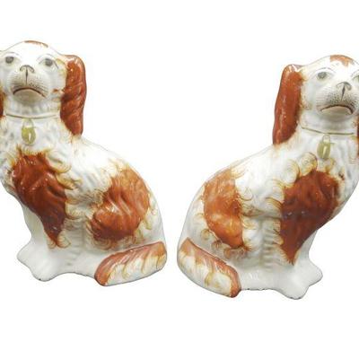 PAIR OF STAFFORDSHIRE KING CHARLES SPANIEL DOG FIGURINES