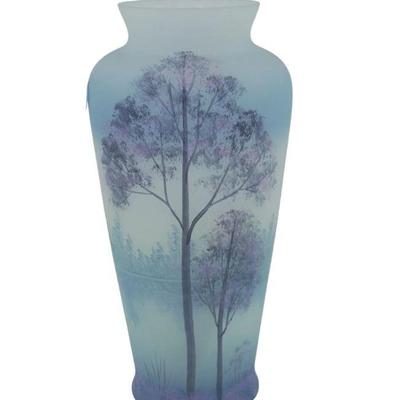 RARE VINTAGE HAND PAINTED FENTON ART GLASS VASE