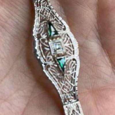 HPT062 Emerald Bracelet 