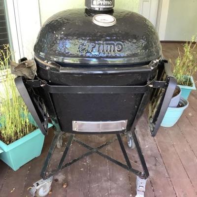 $499 Primo Ceramix Grill