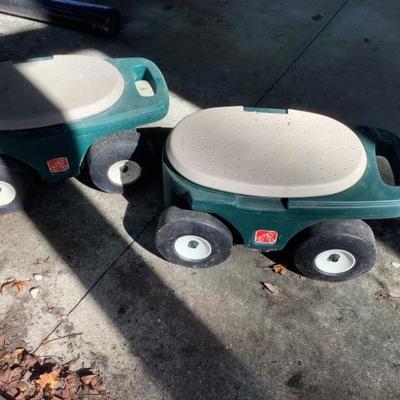 Garden seat carts 