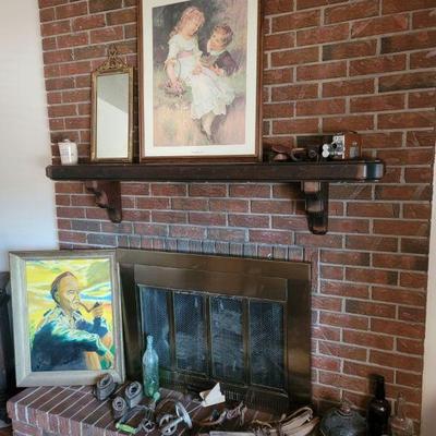 Many antique items; cameras, auto jack, kitchen tools, spurs and smelt pots