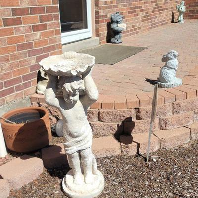 Concrete figures for your yard