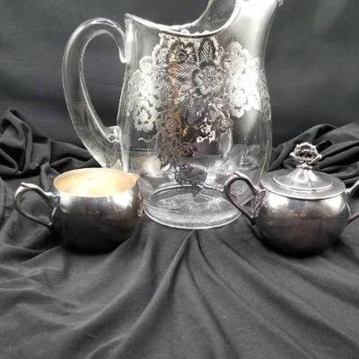 Vintage Pitcher, Creamer, And Covered Sugar Bowl09_9uj4Tm