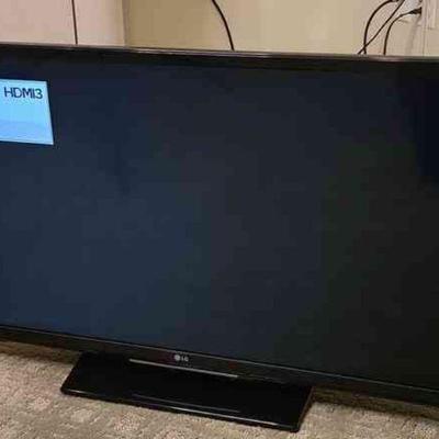 LG LED TV 32 in. WRemote