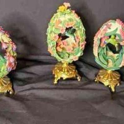 Decorative Porcelain Eggs with Certificate Of Authenticity