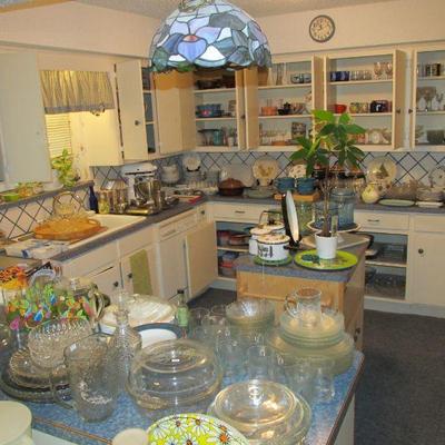 Amazing kitchen full of amazing goodies!