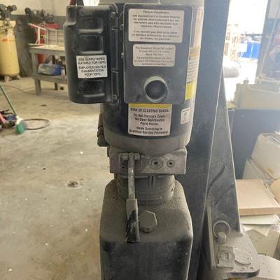 https://auctions4america.proxibid.com/Auctions-4-America/Alliance-Collision-Center/event-catalog/249464